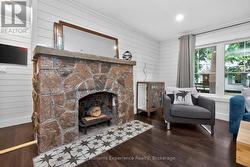 Cottage 1 - 