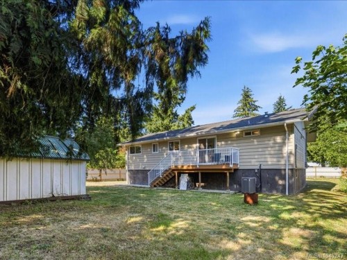 2128 Thomas Park Dr, Nanaimo, BC 