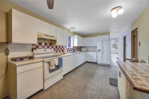 229 Irwin St, Nanaimo, BC 