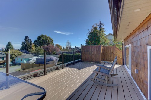 58 Pine St, Nanaimo, BC 