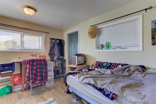 58 Pine St, Nanaimo, BC 