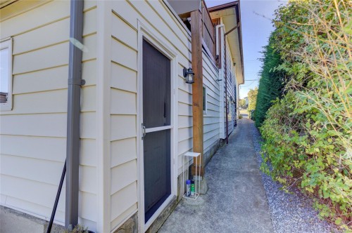 58 Pine St, Nanaimo, BC 