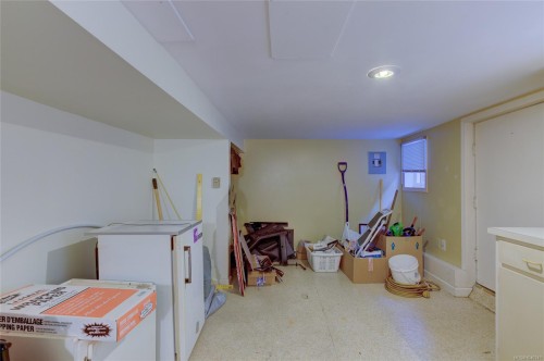 58 Pine St, Nanaimo, BC 