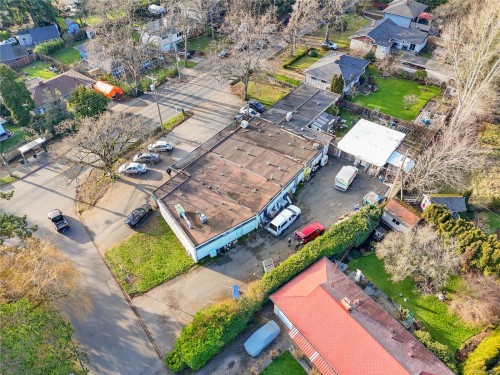 660 Burnside Rd West, Saanich, BC 