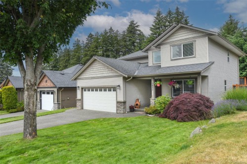 2452 Avro Arrow Dr, Comox, BC 
