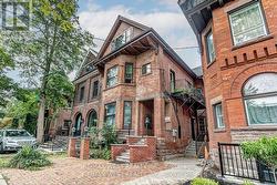 301 - 125 MADISON AVENUE Toronto, ON M5R 2S3