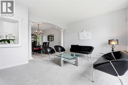 214 Mendel Green, Saskatoon, SK 