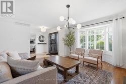 Sitting room to your left 1-3 - 