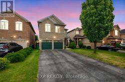 7295 BREAD FRUIT LANE  Mississauga, ON L5N 8P2