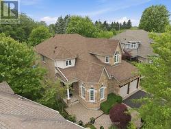 58 ANDERSON COURT Hamilton, ON L9G 4Z7