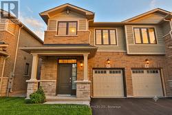 42 - 288 GLOVER ROAD  Hamilton, ON L8E 5H6