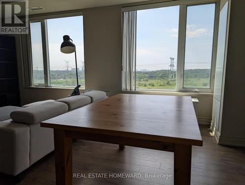 915 - 325 South Park Road, Markham, ON 