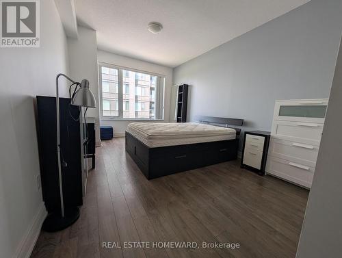 915 - 325 South Park Road, Markham, ON 
