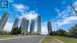 1611 - 7890 JANE STREET Vaughan, ON L4K 0K9