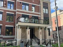 2202 - 58 ELIZABETH STREET S Richmond Hill, ON L4C 5W2