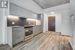 410 - 30 BASEBALL PLACE Toronto, ON M4M 0E8