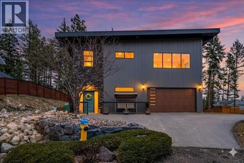 761 Fairbridge Road  Kelowna, BC V1Z 3W3