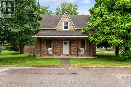 30 ARGYLE STREET  Lambton Shores (Forest), ON N0N 1J0