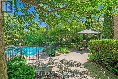 40 Cimarron Crescent, Ottawa, ON 