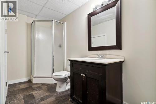 9 Carmichael Bay, Regina, SK 