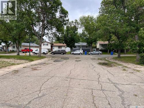 9 Carmichael Bay, Regina, SK 