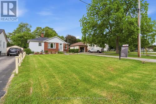 1076 Clearview Avenue, Burlington, ON 
