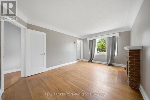 1076 Clearview Avenue, Burlington, ON 