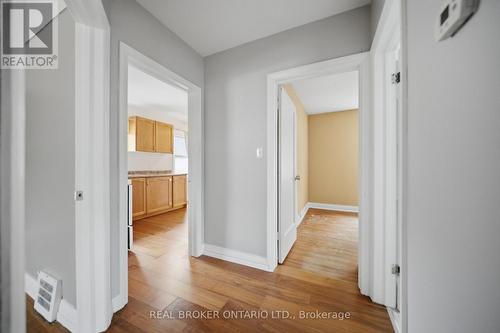 1076 Clearview Avenue, Burlington, ON 