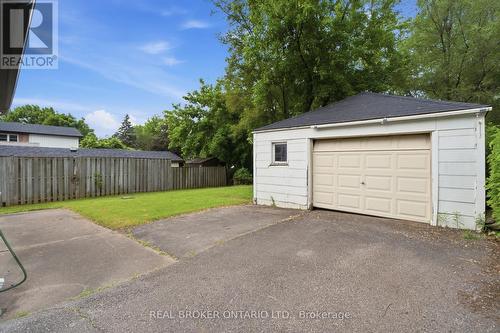 1076 Clearview Avenue, Burlington, ON 