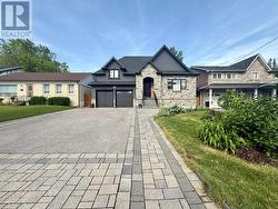 38 MUIR DRIVE Toronto, ON M1M 3B4