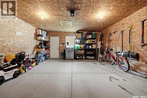 2905 Rochdale Boulevard, Regina, SK 