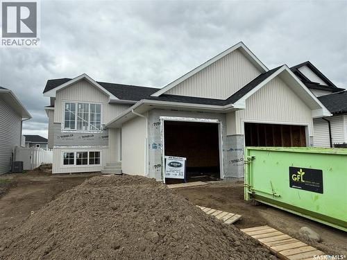806 Woods CRESCENT  Warman, SK S0K 4S0