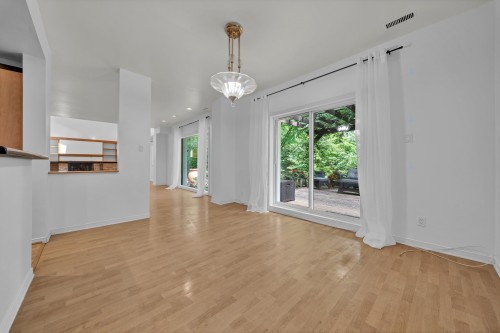 Salle à manger - 19 Av. Westwood, Pointe-Claire, QC 
