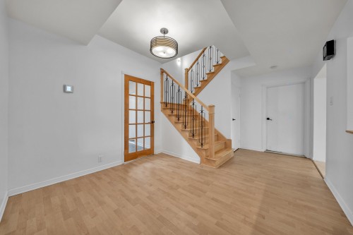 Hall d'entrée/Vestibule - 19 Av. Westwood, Pointe-Claire, QC 