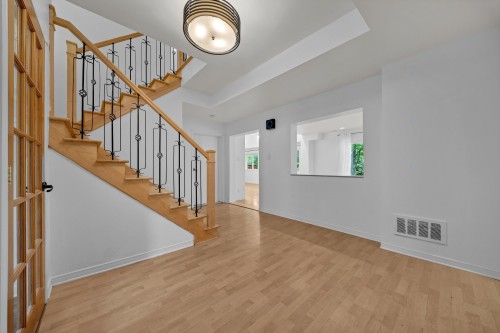 Hall d'entrée/Vestibule - 19 Av. Westwood, Pointe-Claire, QC 