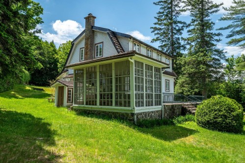 Façade - 5274 Rue Morin, Val-Morin, QC 