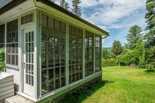 Façade - 5274 Rue Morin, Val-Morin, QC 