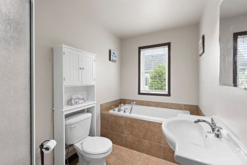 Salle de bains - 73 Rue A. Pharand, Saint-Polycarpe, QC 