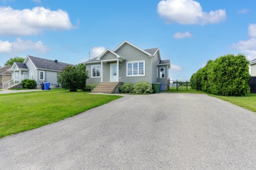Chambre à coucher - 73 Rue A. Pharand, Saint-Polycarpe, QC 