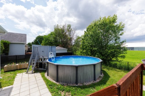 Piscine - 73 Rue A. Pharand, Saint-Polycarpe, QC 