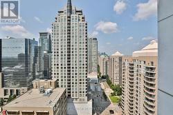 2507 - 21 HILLCREST AVENUE Toronto, ON M2N 3N4