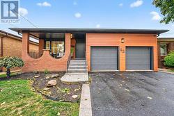 43 ST GEORGES BOULEVARD Toronto, ON M9R 1X3
