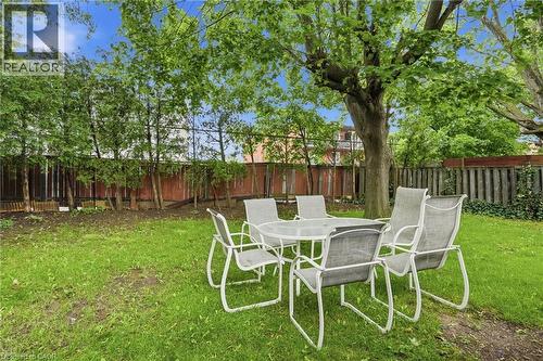 4 Duncombe Drive, Hamilton, ON 