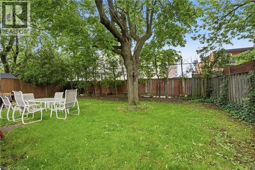 4 Duncombe Drive, Hamilton, ON 
