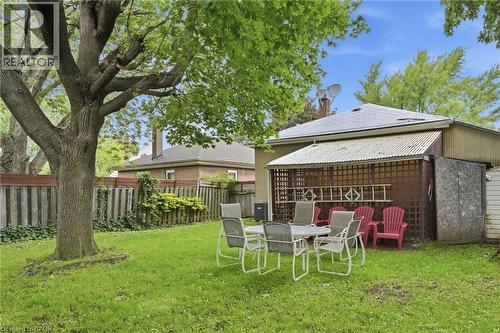 4 Duncombe Drive, Hamilton, ON 