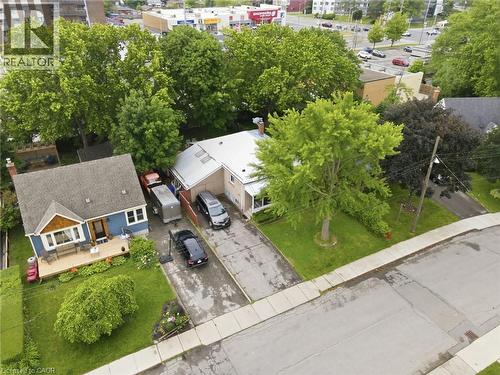 4 Duncombe Drive, Hamilton, ON 