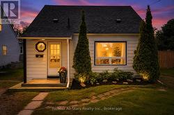43 MELBOURNE STREET E Kawartha Lakes (Lindsay), ON K9V 1X8