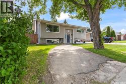 1171 Cook DRIVE Prince Albert, SK S6V 2R7