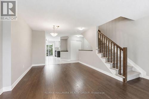 670 Danaca Private, Ottawa, ON 