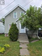 33 Hamilton AVE Sault Ste. Marie, ON P6B 1C7